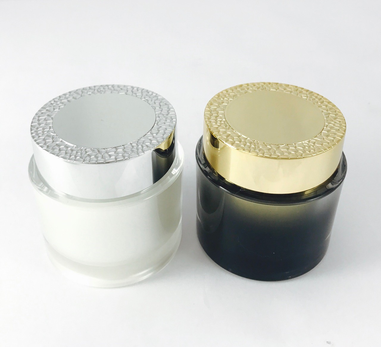Round acrylic jar