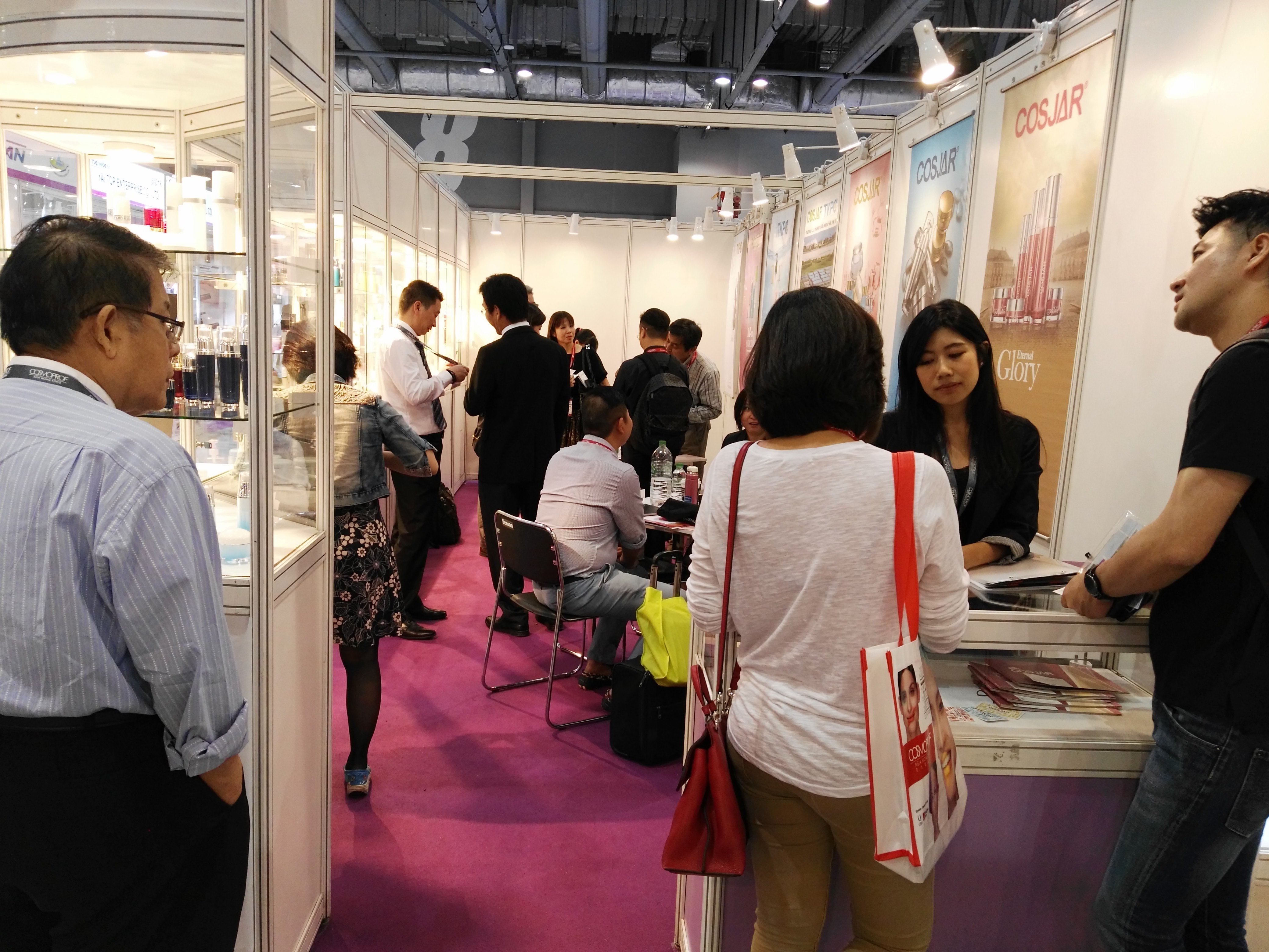 COSJAR auf der COSMOPROF Asia